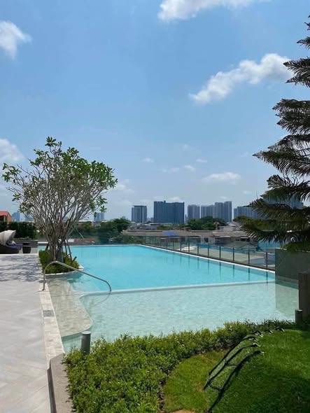 pool of Supalai Lite ThaPhra-WongwianYai