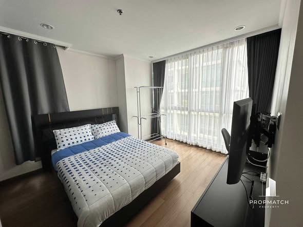 bedroom of Supalai Oriental Sukhumvit 39