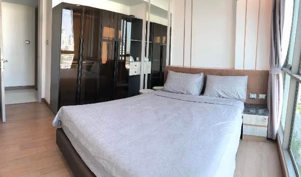 bedroom of Supalai Oriental Sukhumvit 39