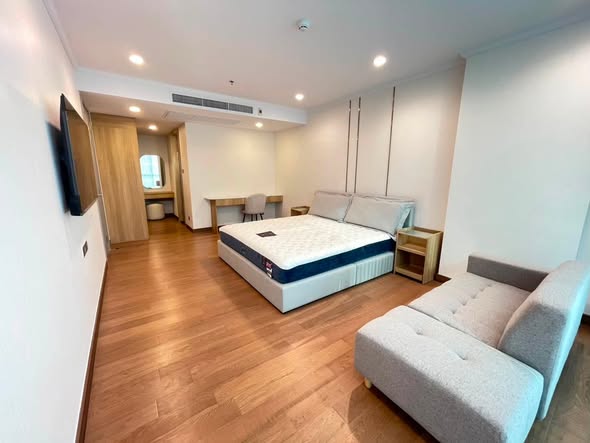 bedroom of Supalai Oriental Sukhumvit 39