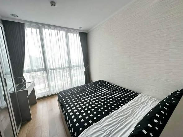 bedroom of Supalai Oriental Sukhumvit 39