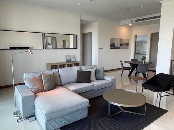 living room of Supalai Oriental Sukhumvit 39