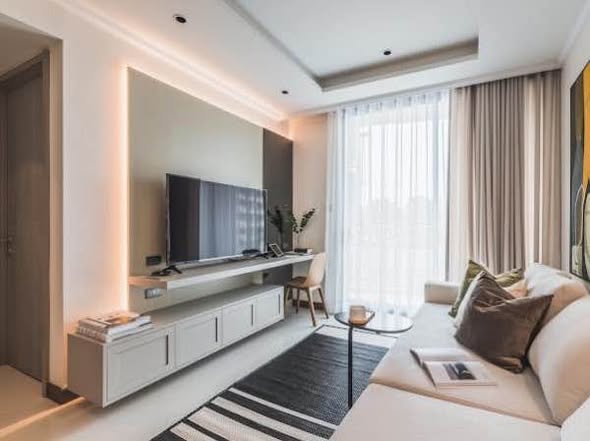 living room and bedroom of Supalai Oriental Sukhumvit 39