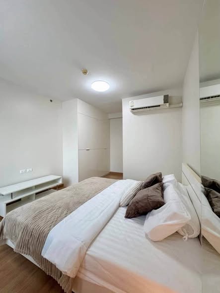 bedroom of Supalai Park Ekkamai – Thonglor