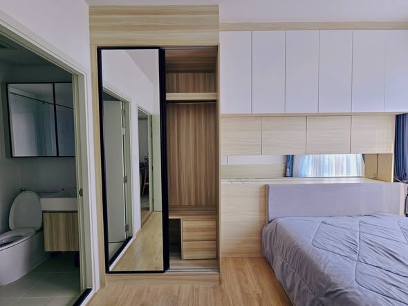 bedroom and room interior of Supalai Park Kaset