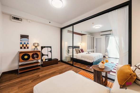 bedroom and room interior of Supalai Park Srinagarindra