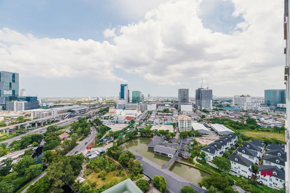 Supalai Park Srinagarindra