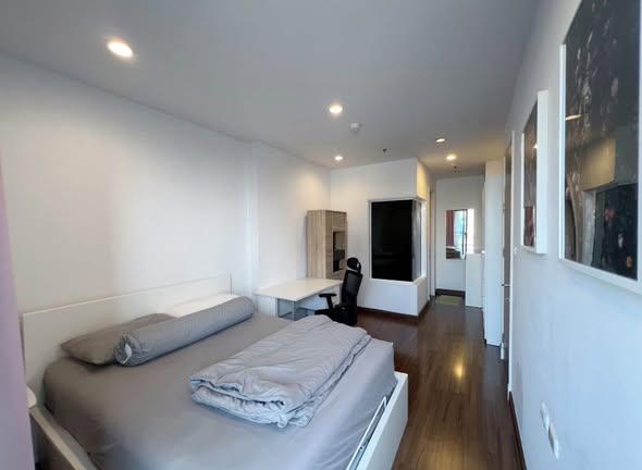 bedroom and room interior of Supalai Premier @ Asoke