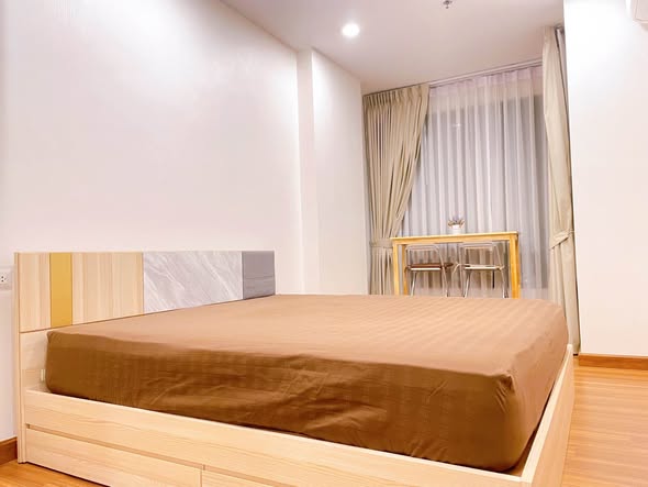 bedroom of Supalai Premier Charoen Nakhon