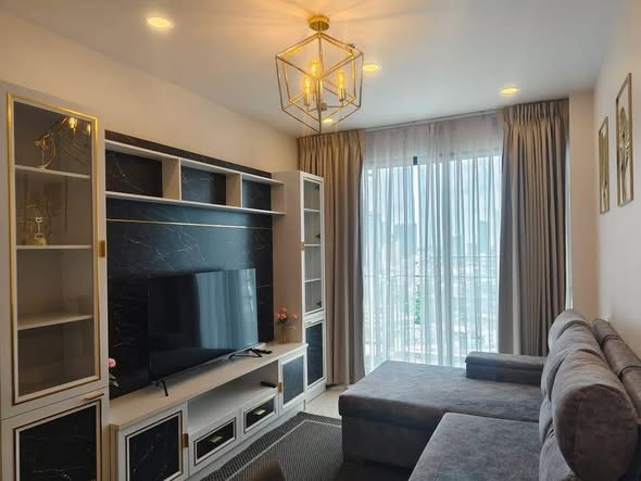 living room and bedroom of Supalai Premier Charoen Nakhon