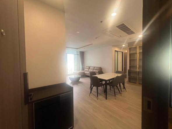 room interior of Supalai Premier Samsen-Ratchawat