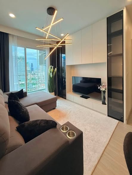 living room of Supalai Premier Si Phraya-Sam Yan