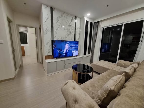 living room of Supalai Premier Si Phraya-Sam Yan