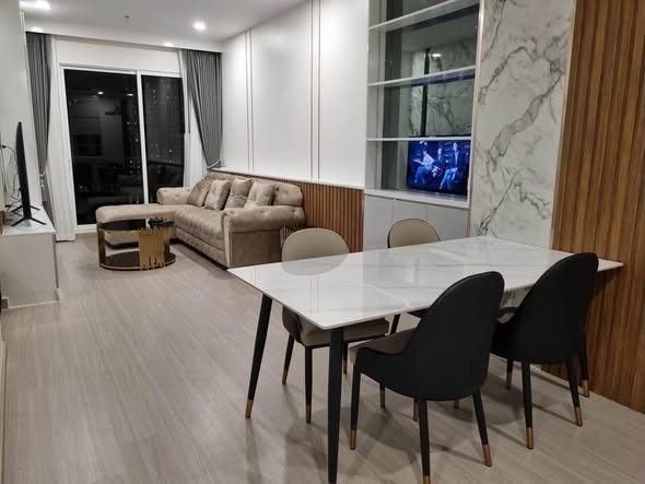 living room and room interior of Supalai Premier Si Phraya-Sam Yan