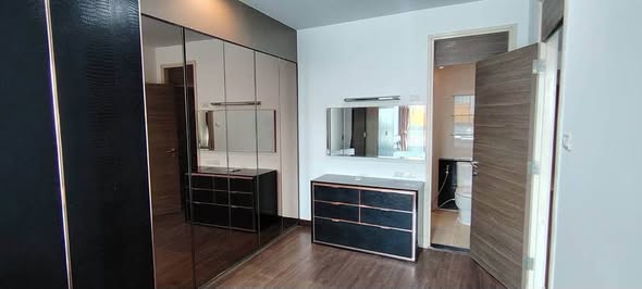 room interior of Supalai Prima Riva