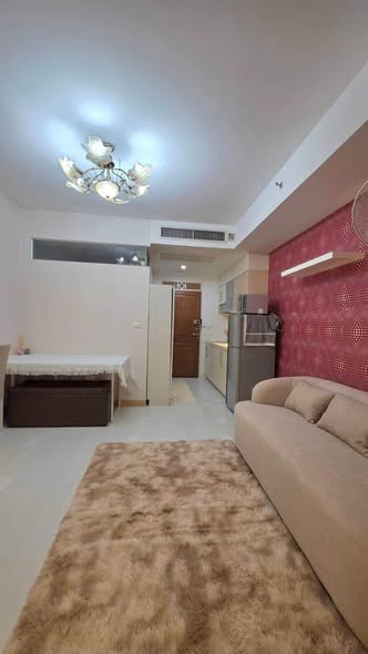 bedroom of Supalai River Place