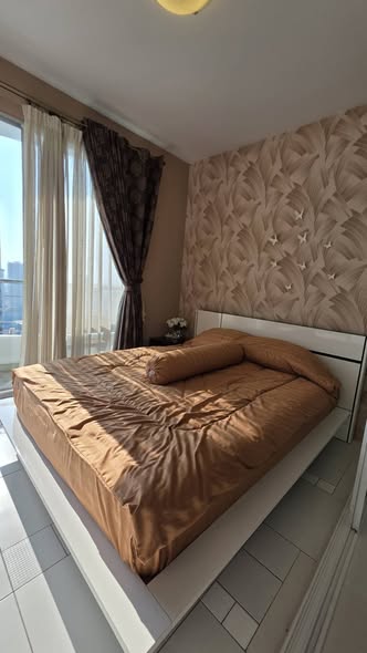 bedroom of Supalai River Place