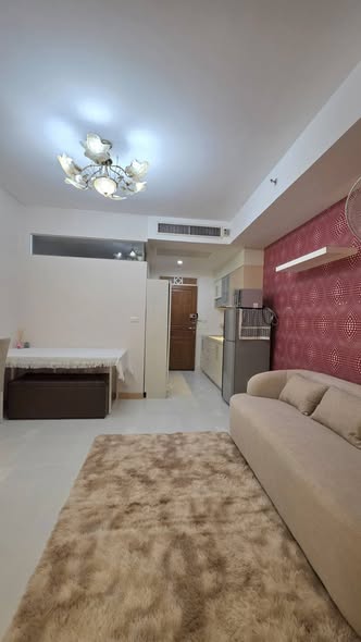 bedroom of Supalai River Place
