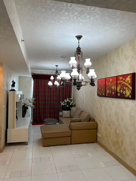 living room of Supalai River Place