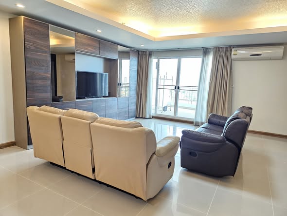 living room of Supalai River Resort