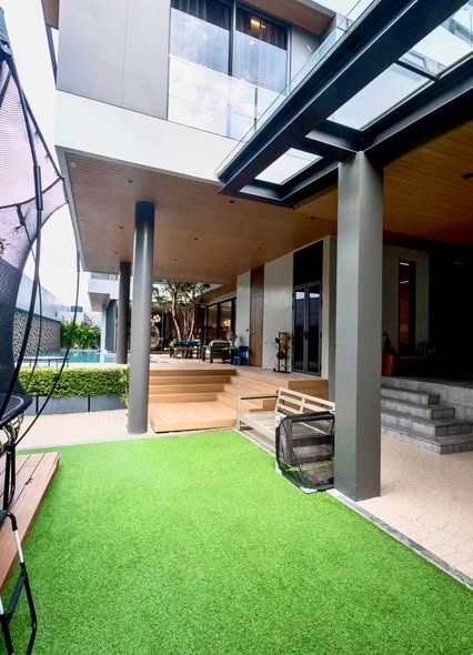 Super Luxury Private House