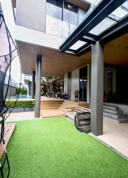 Super Luxury Private House