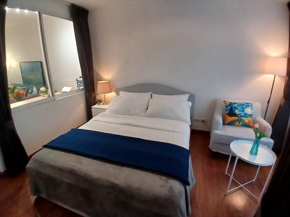 bedroom of Surawong City Resort