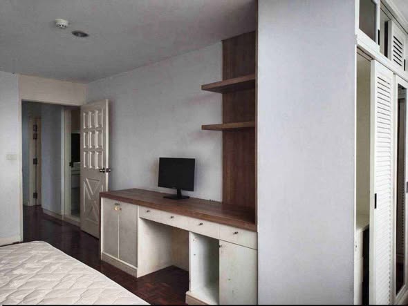 bedroom of Tai Ping Towers