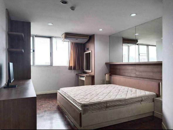 bedroom of Tai Ping Towers