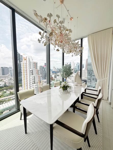 room interior of Tait Sathorn 12