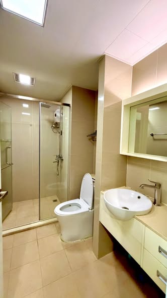 bathroom of TC-Green Condominium