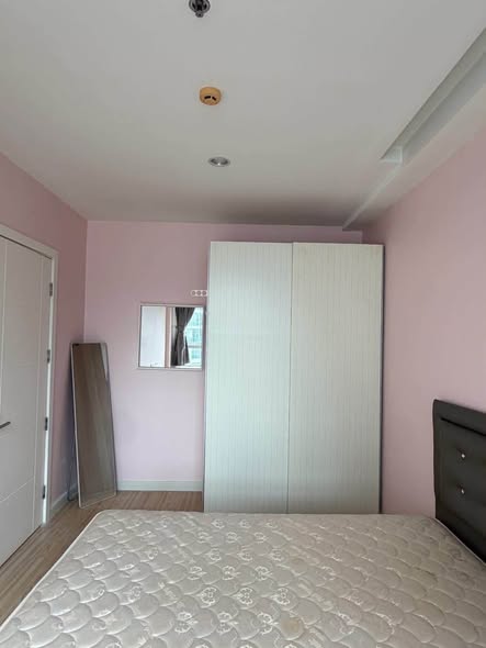 bedroom of TC-Green Condominium