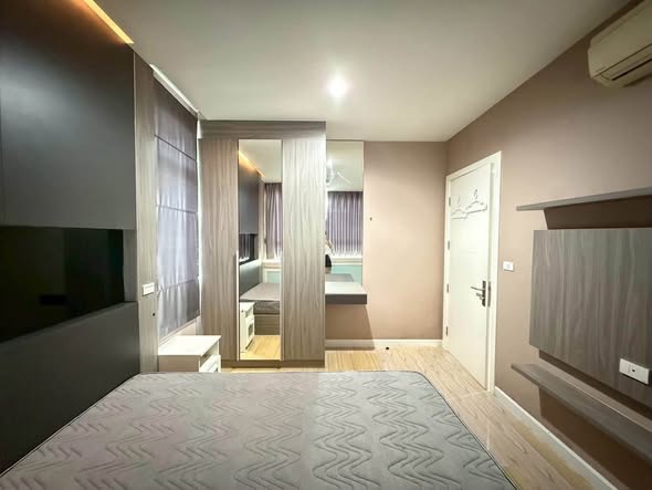 bedroom of TC-Green Condominium