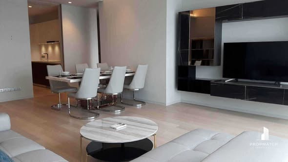 living room of Tela Thonglor