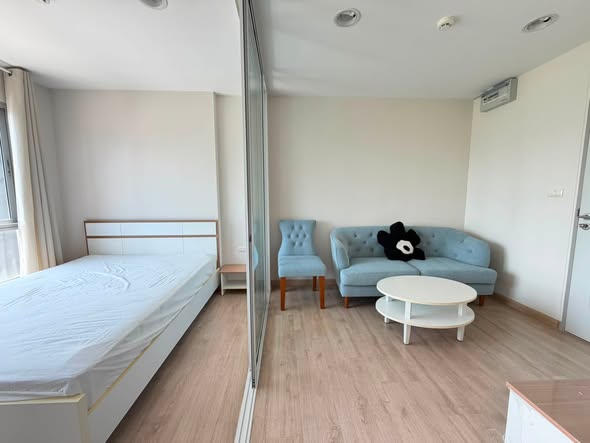 bedroom of Tempo One Condo