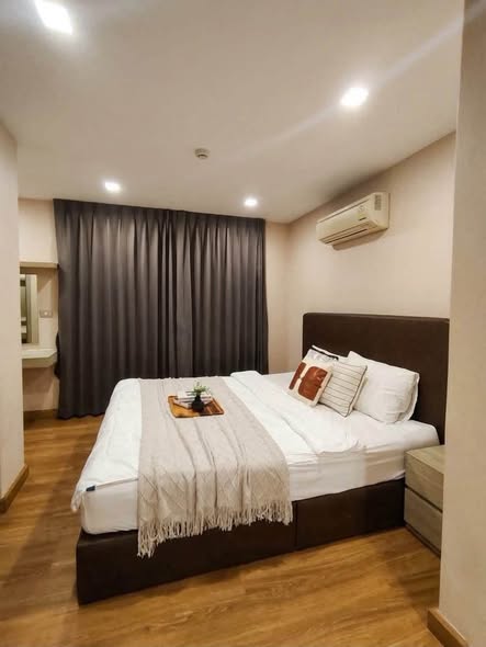 bedroom of THE ACE EKAMAI