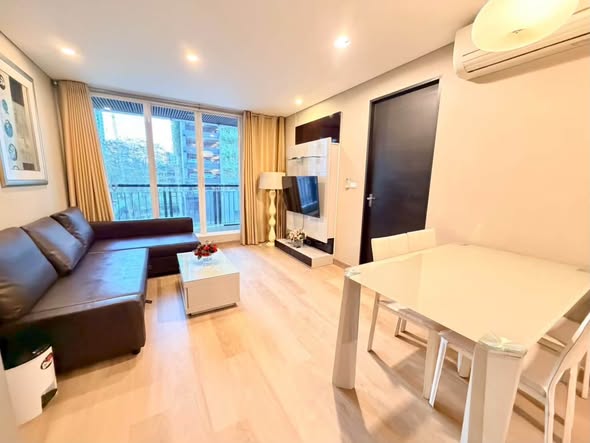 living room and bedroom of The Address Pathum Wan ดิ แอดเดรส ปทุมวัน