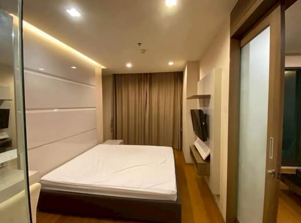 bedroom of The Address Sathorn