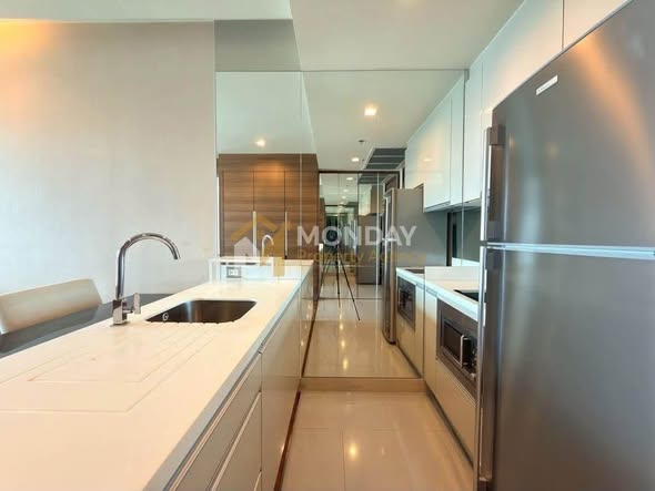 kitchen of The Address Sathorn