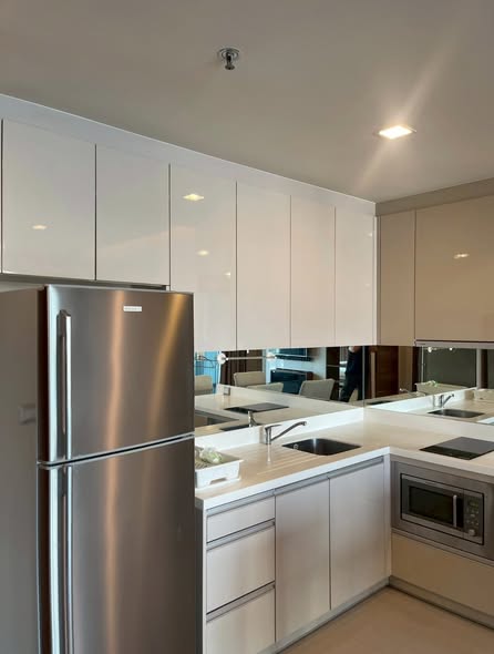 kitchen of The Address Sathorn
