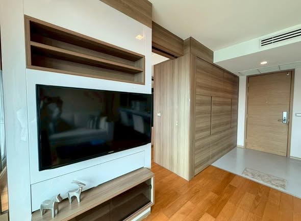 room interior of The Address Sathorn