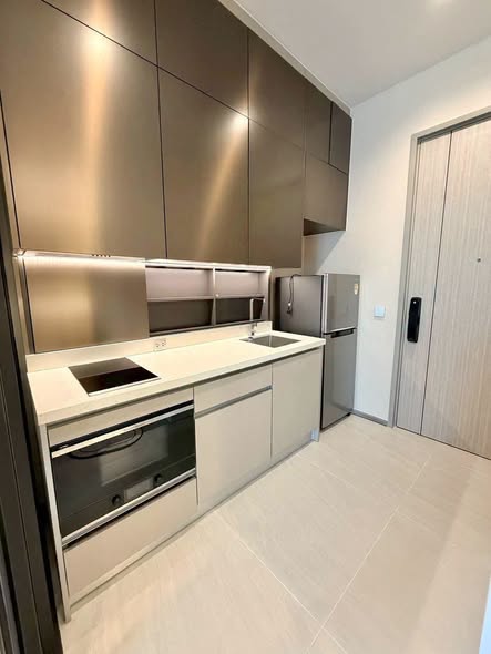 kitchen of The Address Siam-Ratchathewi
