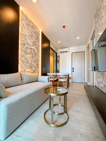 living room of The Address Siam-Ratchathewi