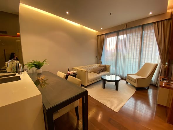 bedroom and living room of The Address Sukhumvit 28