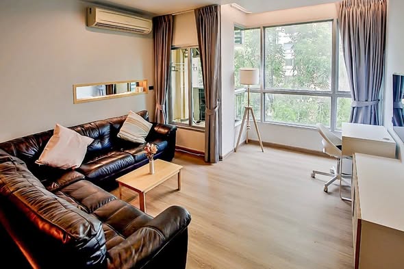 bedroom and living room and room interior of The Address Sukhumvit 42