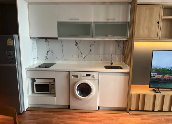kitchen of The Alcove Thonglor 10