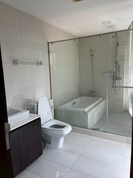 room interior of The Alcove Thonglor 10