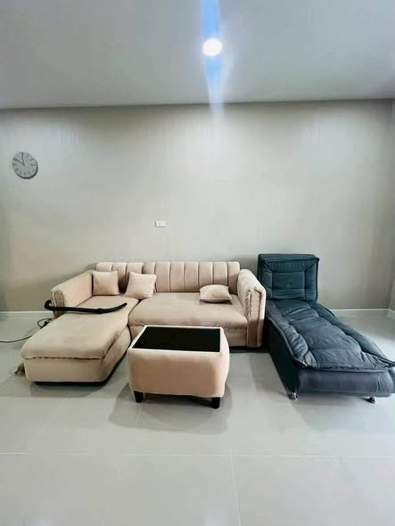 bedroom and living room of The Atrium (ดิ เอเทรี่ยม)
