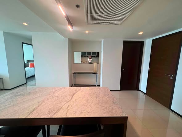 room interior of The Bangkok Sathorn