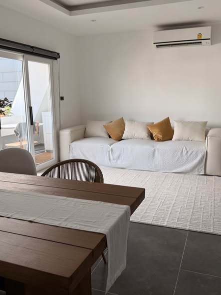 living room and bedroom of The Bangkok Thonglor